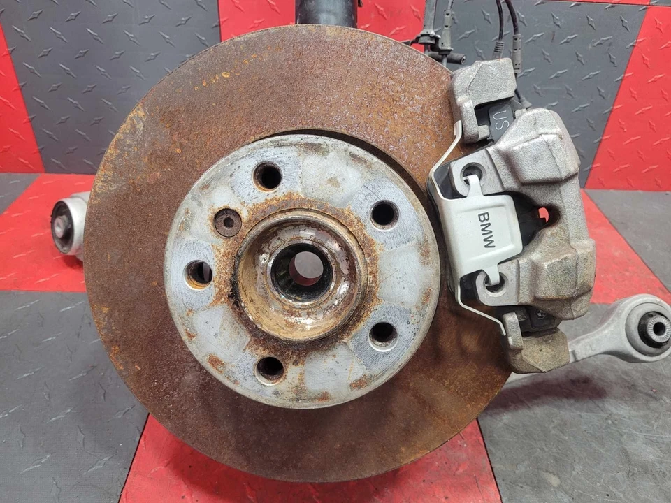 BMW 328xi 2013-2018 AWD LH conductor suspensión delantera conjunto de rodilla fabricante de equipos originales 130 k Foto 2 de 4