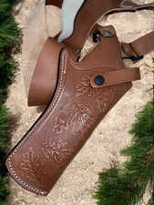For 4.75" SINGLE ACTION, Right Hand Western Leather Vertical Shoulder Holster