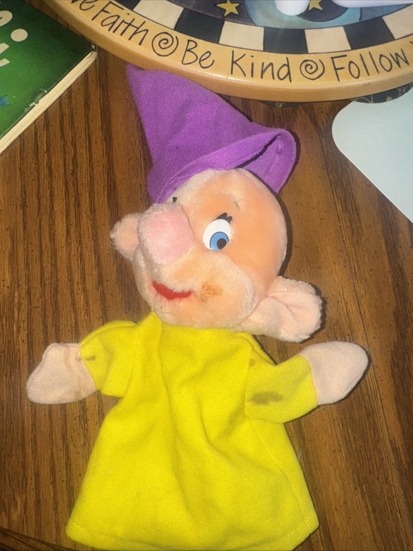 Vintage Disneyland Disney World Dopey Hand Puppet Snow White & 7 Dwarfs 
