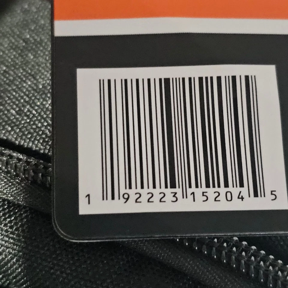 Slinger Alpine 200 Lightweight Compact Camera Backpack Black - Image 4 of 4