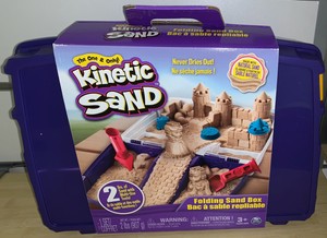 kinetic sand folding