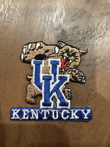 VTG UNIVERSITY OF KENTUCKY WILDCATS EMBROIDERED IRON ON PATCH