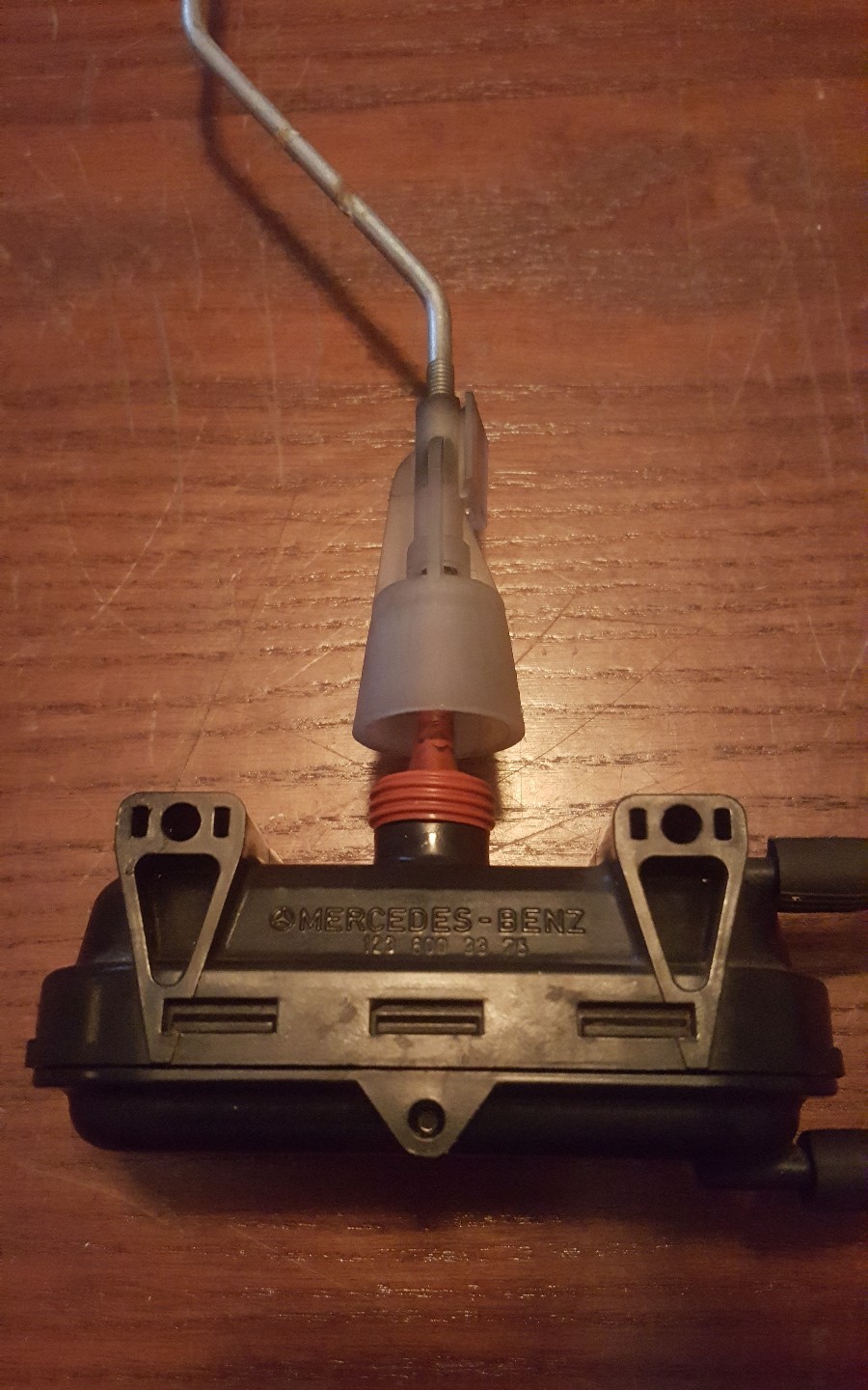 Mercedes W123 Right Rear Door Lock Actuator OEM (rear passenger side