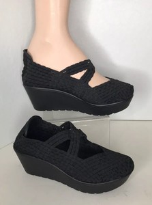 steve madden woven shoes