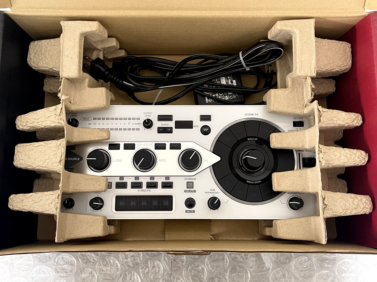 Pioneer DJ RMX-1000-W White Limited Edition Remix Station Pioneer DJ RMX-1000-W White Limited Edition Remix Station