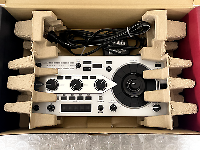 Pioneer DJ RMX-1000-W White Limited Edition Remix Station Pioneer DJ RMX-1000-W White Limited Edition Remix Station