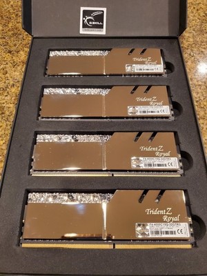 G. Skill Trident Z Royal Series DDR4 RAM 32 GB (4x8) 3200 mHz