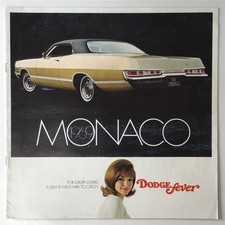 DODGE Monaco USA 1969 LF Car Sales Brochure #81-205-9040 8/68