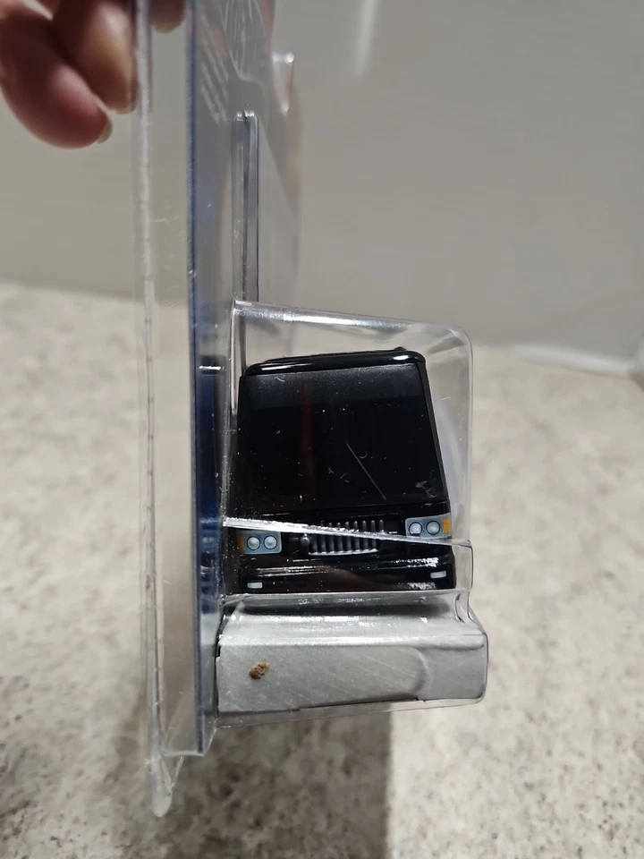 Autobús Pfizer Hot Wheels NASCAR Mark Martin #6 Luxury Rides 2002 de colección con tarjeta Foto 4 de 4