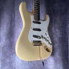 Schecter Stタイプ