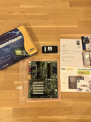 AOpen AK72 AMD Slot A Mainboard / Via KX133 / AMD 800Mhz Pluto CPU / OVP 