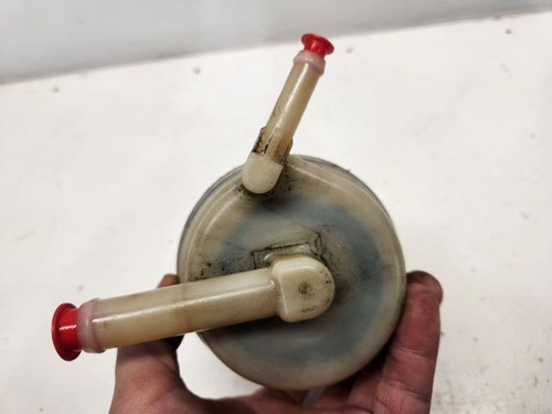 2005 Subaru Impreza (2.5L / AT / Non Turbo) Power Steering Reservoir - Picture 7 of 12