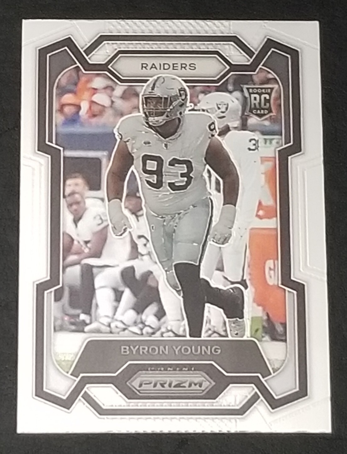 2023 Panini Prizm Byron Young Rookie Card Las Vegas Raiders No. 355