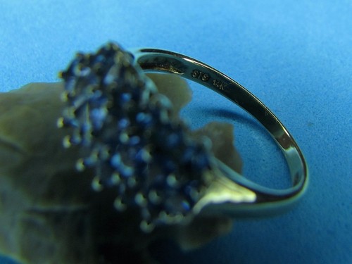 Beautiful Tanzanite Ring 14K Solid Yellow Gold Genuine Tanzanite Sz 8.25 Beauty - Picture 12 of 12