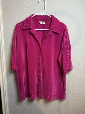 Umgee Women s Pink Solid Small Oversized Shiny Pleated Short Sleeve Blouse