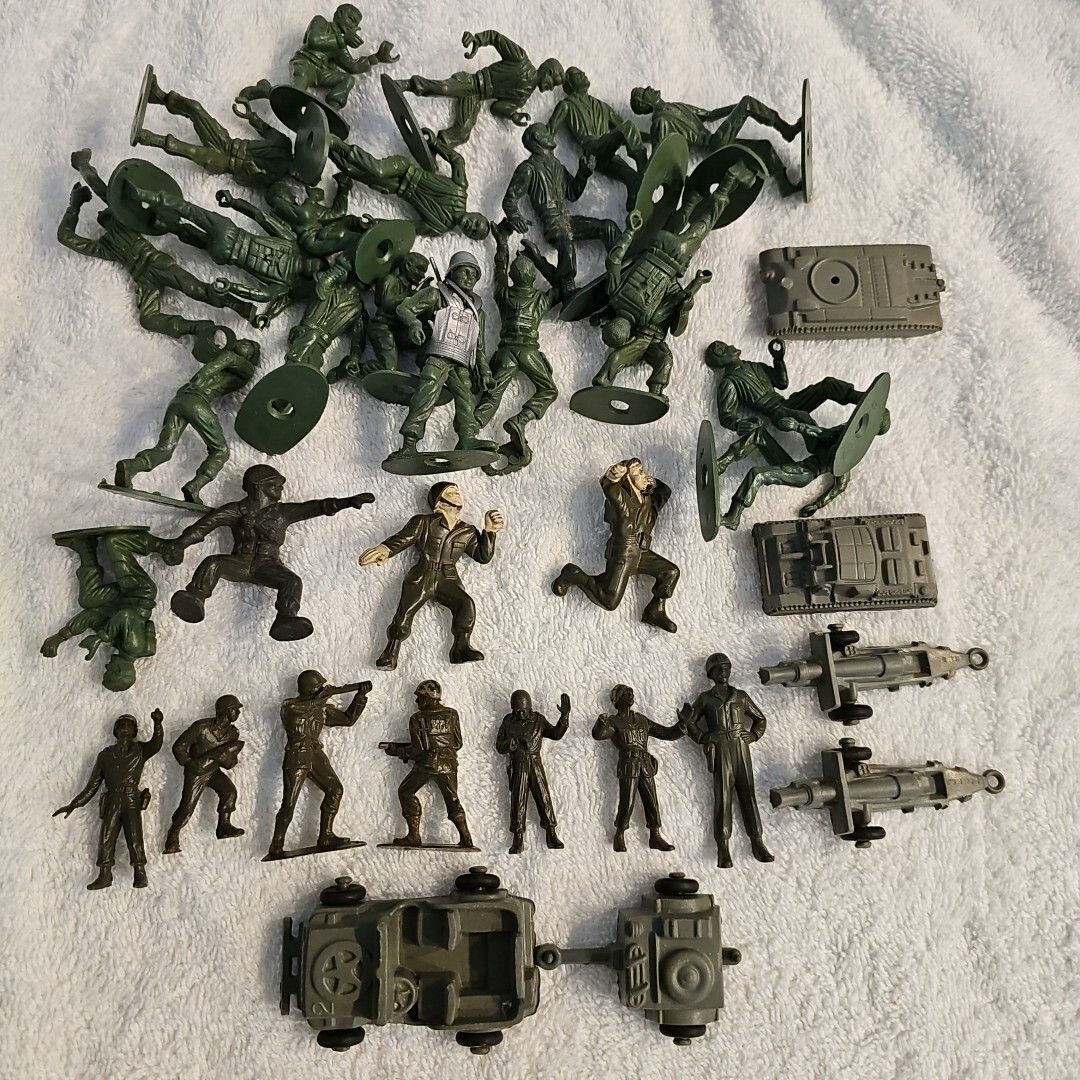 Vintage Lido Green US Army Jeep Tank Trailer Two Cannons + Various Army ...