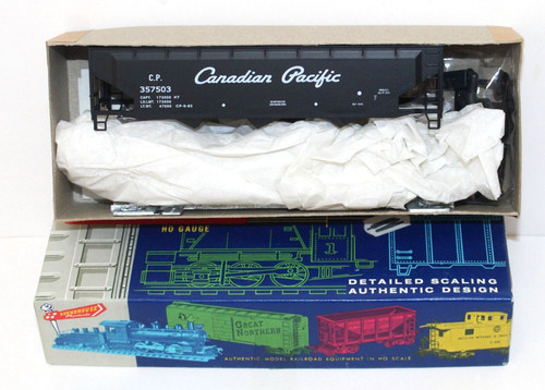 Trains Canada Roundhouse 1-184 HO Kit de tolva de 3 bahías CP 357503 "Script" Nuevo en caja | Zustand: New