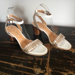 jack rogers tinsley mid heel