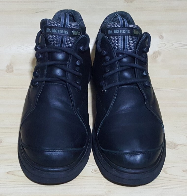Dr Martens Air Cushioned Sole Black Leather Casual Oxford 
