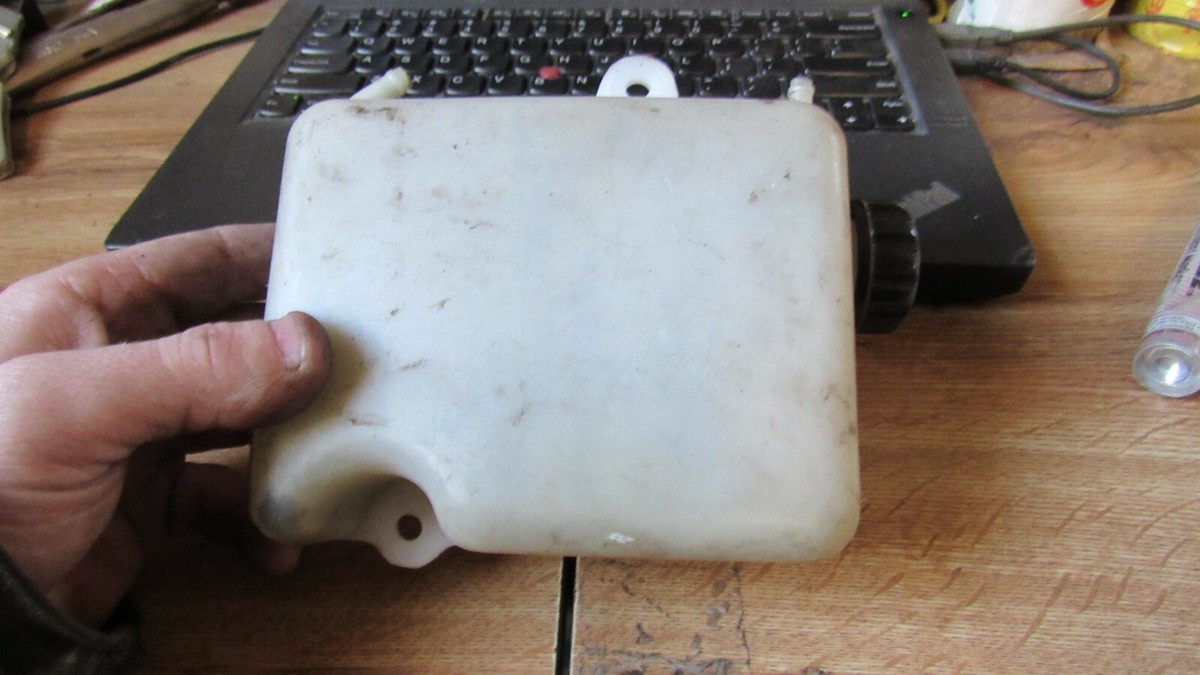 1991 kawasaki zx600 c coolant tank bottle | eBay