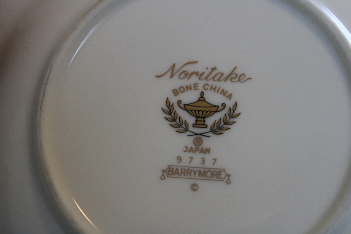 ○38447 Noritake BONE CHINA ノリタケ 陶板 金彩 鳳凰 飾額 美品