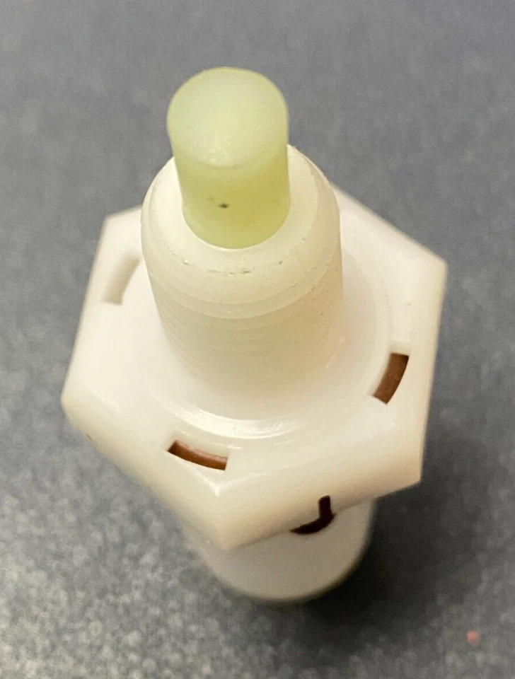 Interruptor de luz de freno SMP SLS320 NUEVO Foto 2 de 4