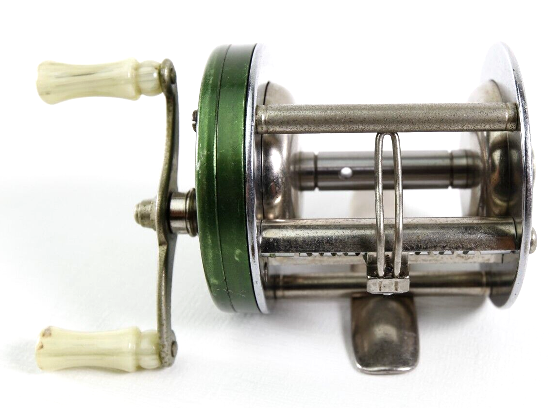 Vintage Shakespeare ACME 1901 Model EH Fishing Bait Casting Reel