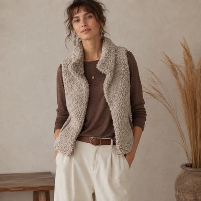 Dylan Anthropology Teddy Sherpa Vest Outdoor Layer Gorpcore Cozy Cabin S
