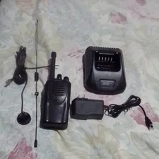 Kenwood Uhf 3160 Con Cargador Y Antena Exterior Mobil