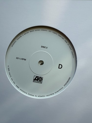 Charli XCX vinyl record bundle - Picture 6 of 7