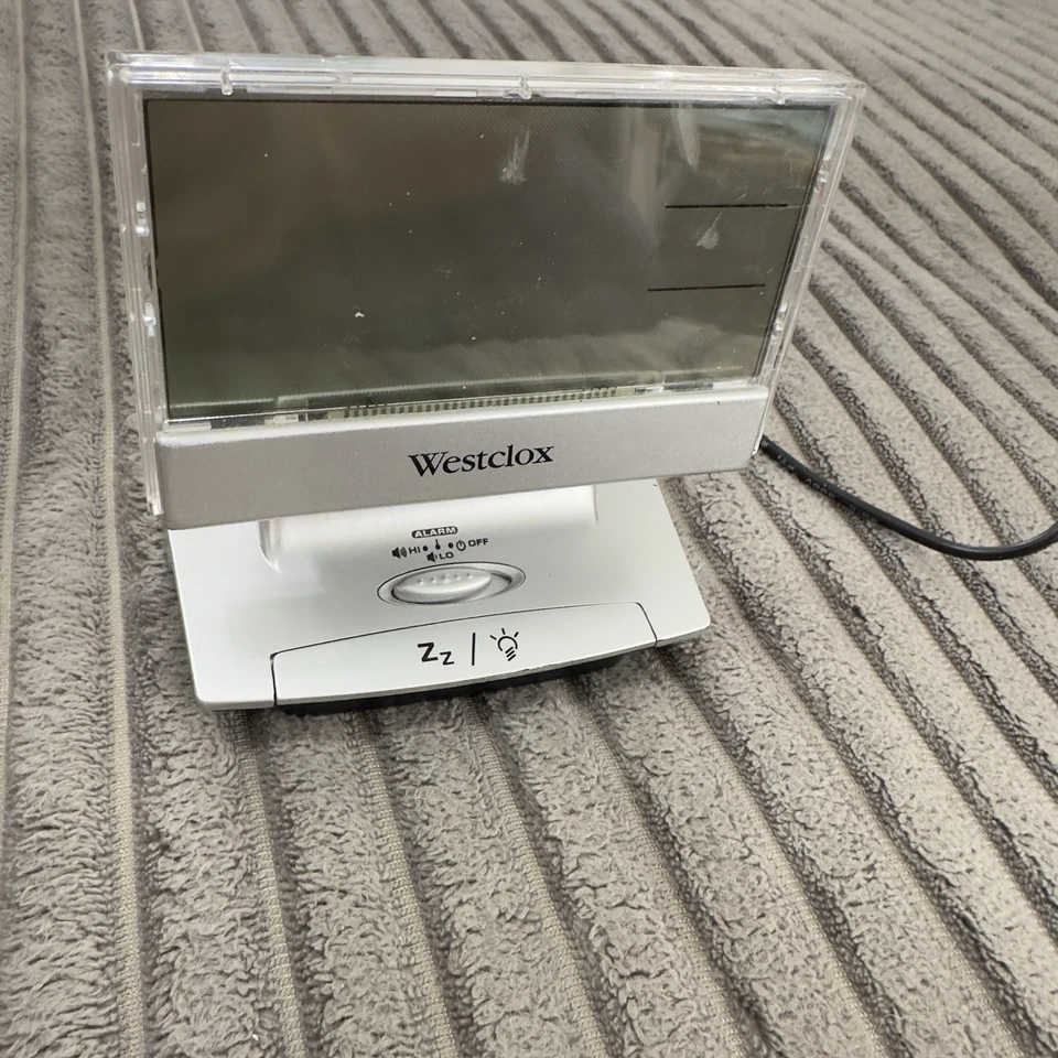 Westclox Reloj Despertador Digital LCD USB Salida Pantalla Azul 72021X Probado Funcionando Foto 2 de 4
