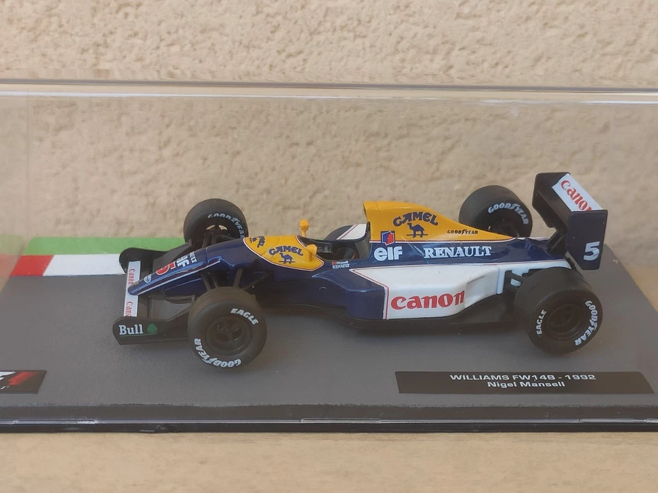 Williams FW14B 1992 Nigel Mansell Camel Formula 1 Modellino Die Cast 1/43  - Immagine 2 di 4
