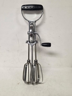 Vintage Ekco Best Egg Beater Mixer Metal Kitchen Tool