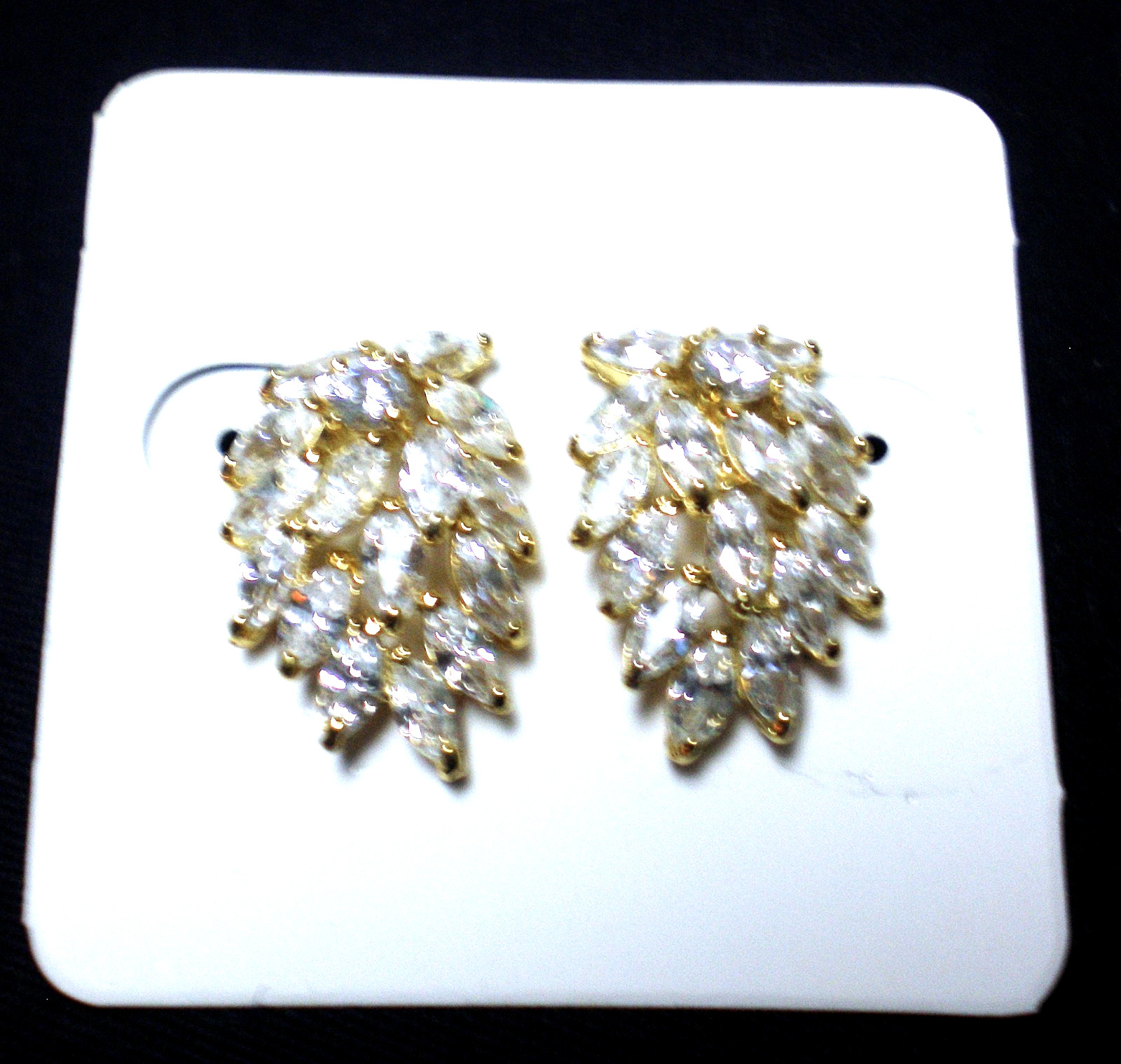 Beautiful Cluster Clear CZ Statement Earrings- Ma… - image 2