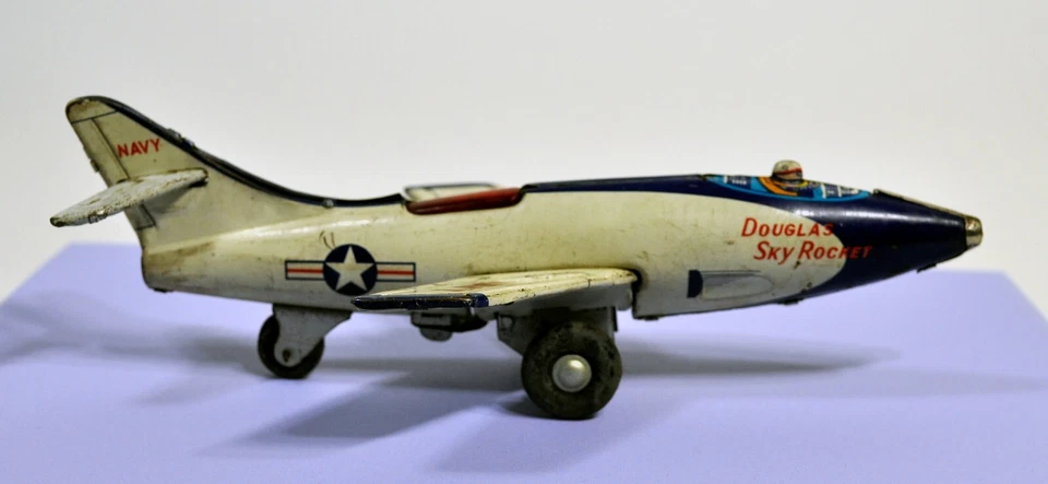 Avión a reacción de colección, Douglas NAVY SkyRocket, avión de juguete litográfico de hojalata - Japón Foto 2 de 4