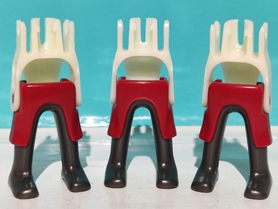 Lot De 3 Jambes Playmobil Rouges/grises – Pour Chevaliers, Gaulois, Vikings – Pièces Détachées Occasion