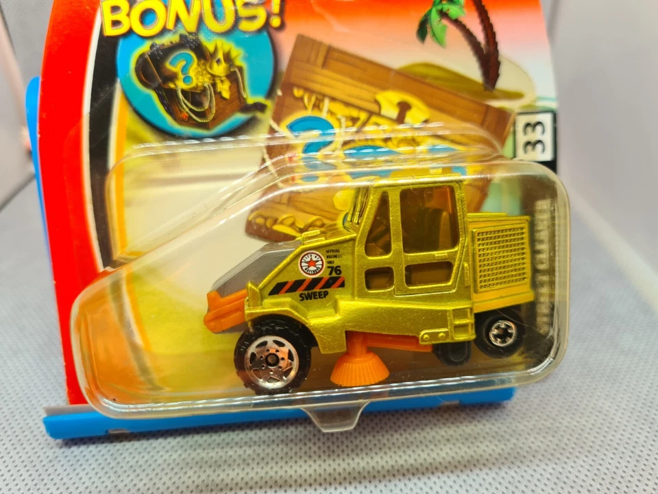 New MATCHBOX BONUS H2167 STREET CLEANER Gold #33 Vintage Treasure Hunt 2004 1:64 - Image 2 of 4