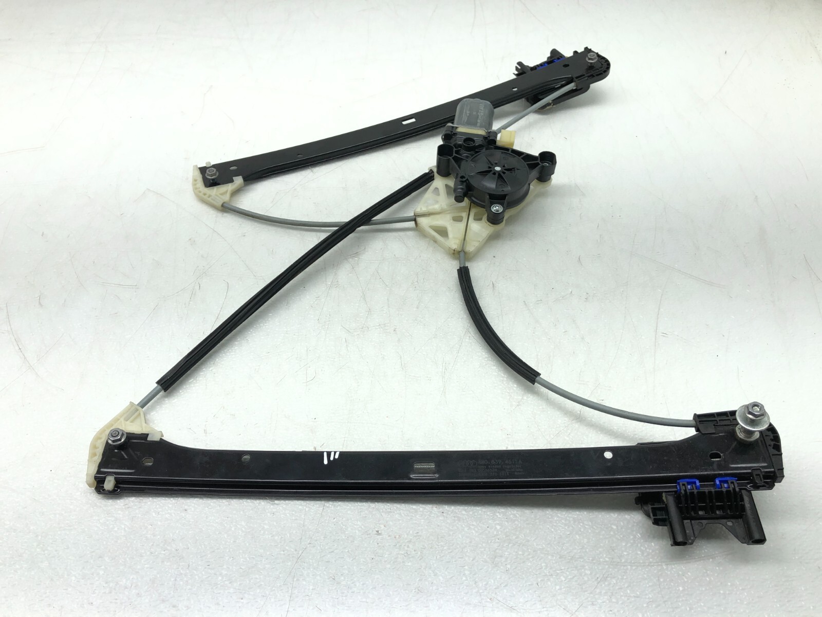 2017-2023 AUDI Q7 SQ7 LEFT DRIVER REAR DOOR WINDOW REGULATOR W/ MOTOR OEM.