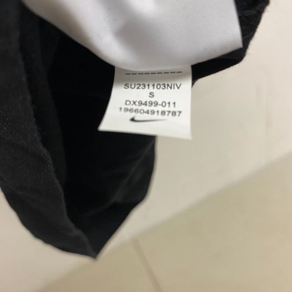 NIKE KIDS T-Shirts Sport Black The Niek Tee Size S, DX9499-011 Brand New! - Image 4 of 4