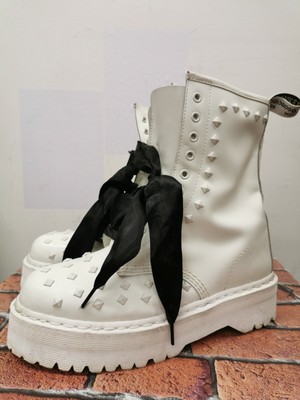 dr martens 1490 stud black