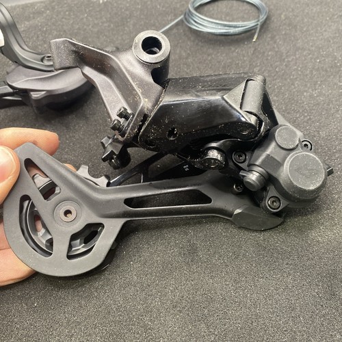 Shimano Xt M8130 Link Guide Rear Shifter And Rear Derailleur 11 Speed (NW) - Picture 5 of 12