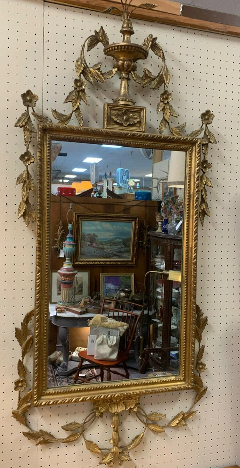 Espejo dorado neoclásico italiano de 1930 al estilo de Robert Adams  Foto 3 de 4