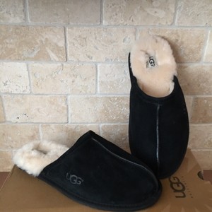 ugg scuff black