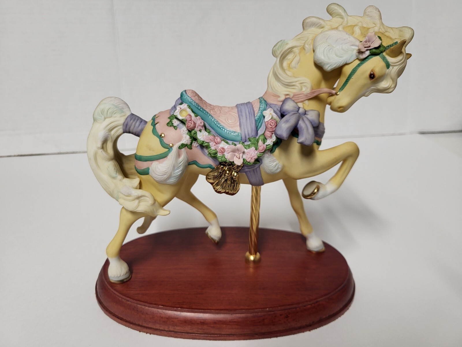 Vintage Handcrafted Porcelain Lenox The Carousel Horse Palomino Wood Base Gold