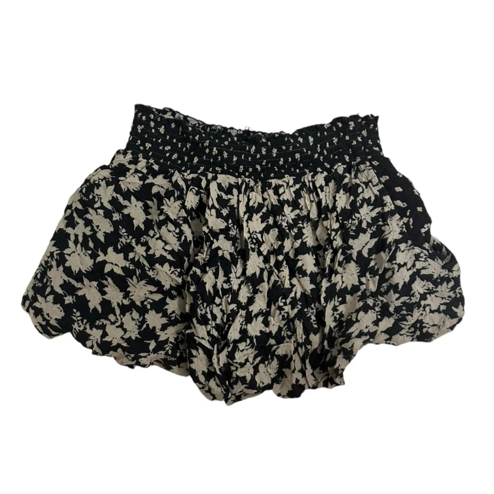Free People Shorts Bloomers Floral Bubble Hem Boho Festival Fairy Size Small - Image 4 of 4