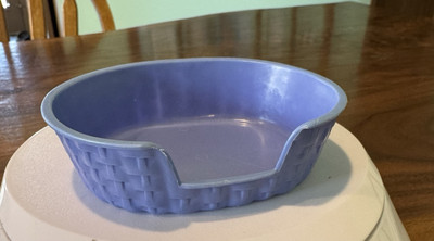 Vtg Vivid Imaginations Dog/Cat Pets to Go Pet Animal Bed Basket Pink Hasbro