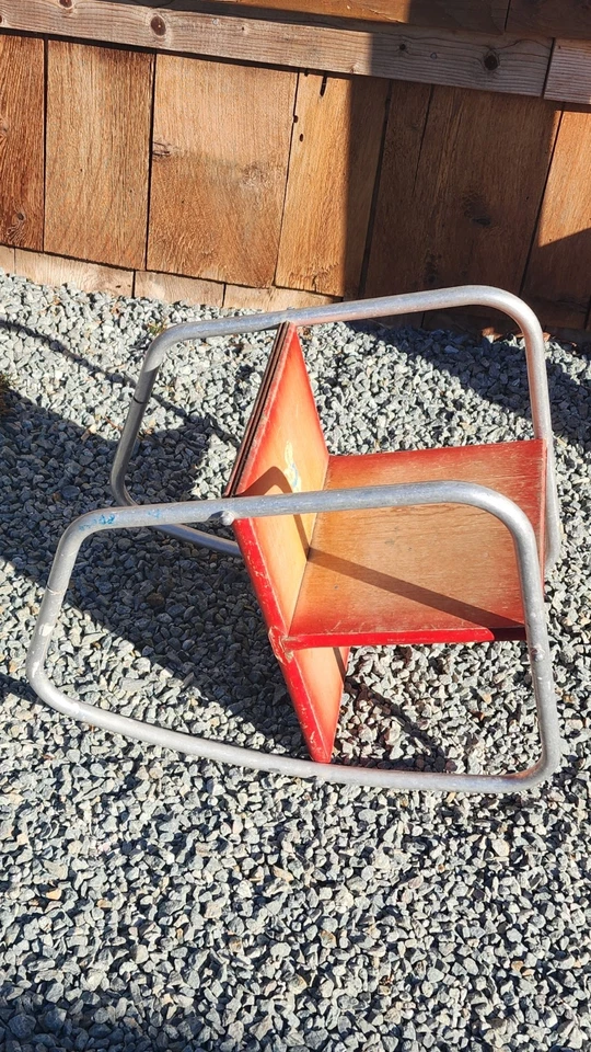 Silla Vintage 1952 Mcm Asiento Madera Marco METAL NIÑO MECEDOR PORCHE PATIO Decoración Foto 4 de 4