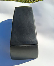 2004-2012 Chevrolet Colorado Gmc Canyon Center Console Arm Rest Lid Armrest Oem 2004-2012 Chevrolet Colorado Gmc Canyon Center Console Arm Rest Lid Armrest Oem