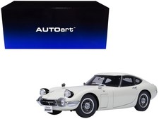 1967 Toyota 2000GT RHD White 1/18 Model Car Autoart