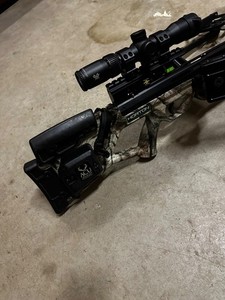 Crossbow excellent condition. Horton storm rdx with accu-draw and accessories